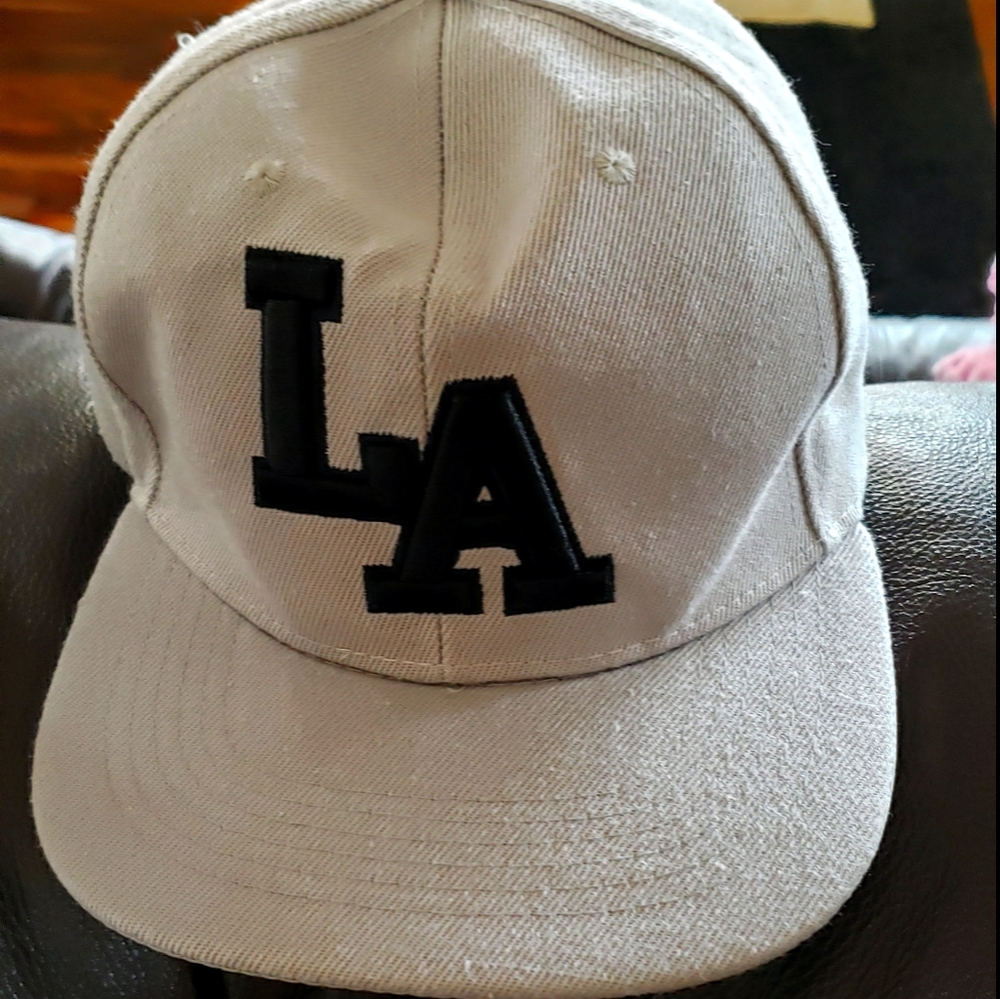 LA DODGERS CAP